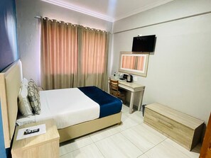 Ảnh chưa phân loại, 5 trong số 6 ảnh, nút