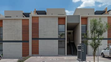 Extérieur
