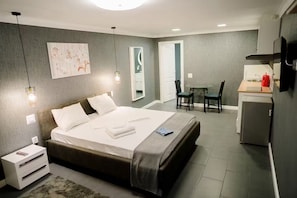 Free WiFi - Mavie Central Studio 3 (București)