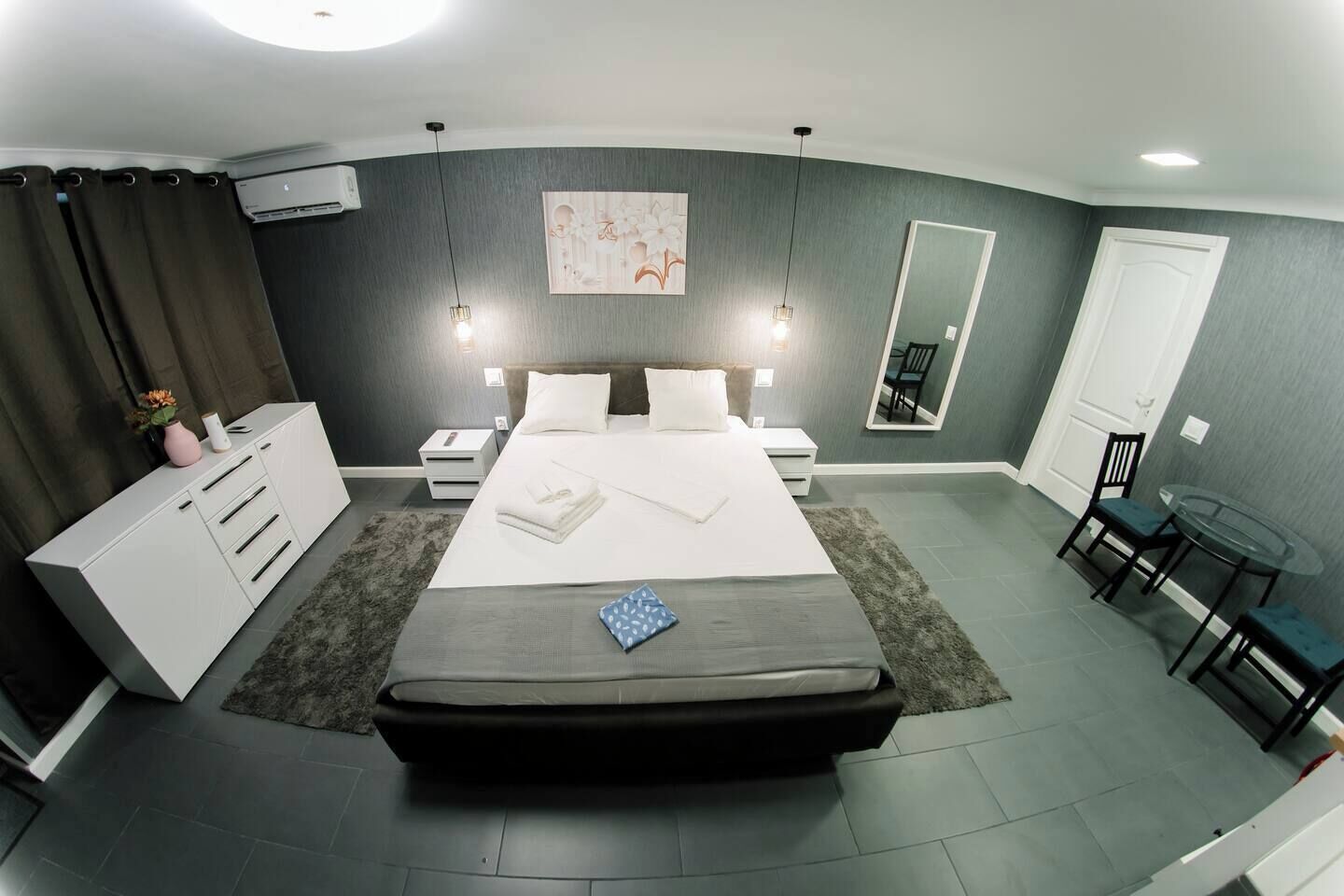 1 bedroom, iron/ironing board, WiFi (free), bed sheets