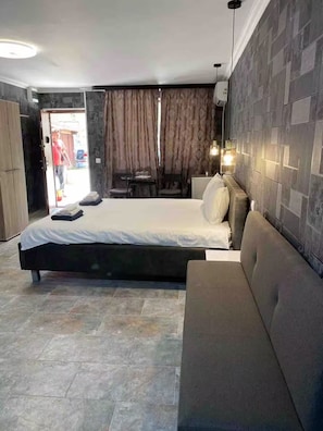 1 bedroom - Mavie Studio Central 6 (București)