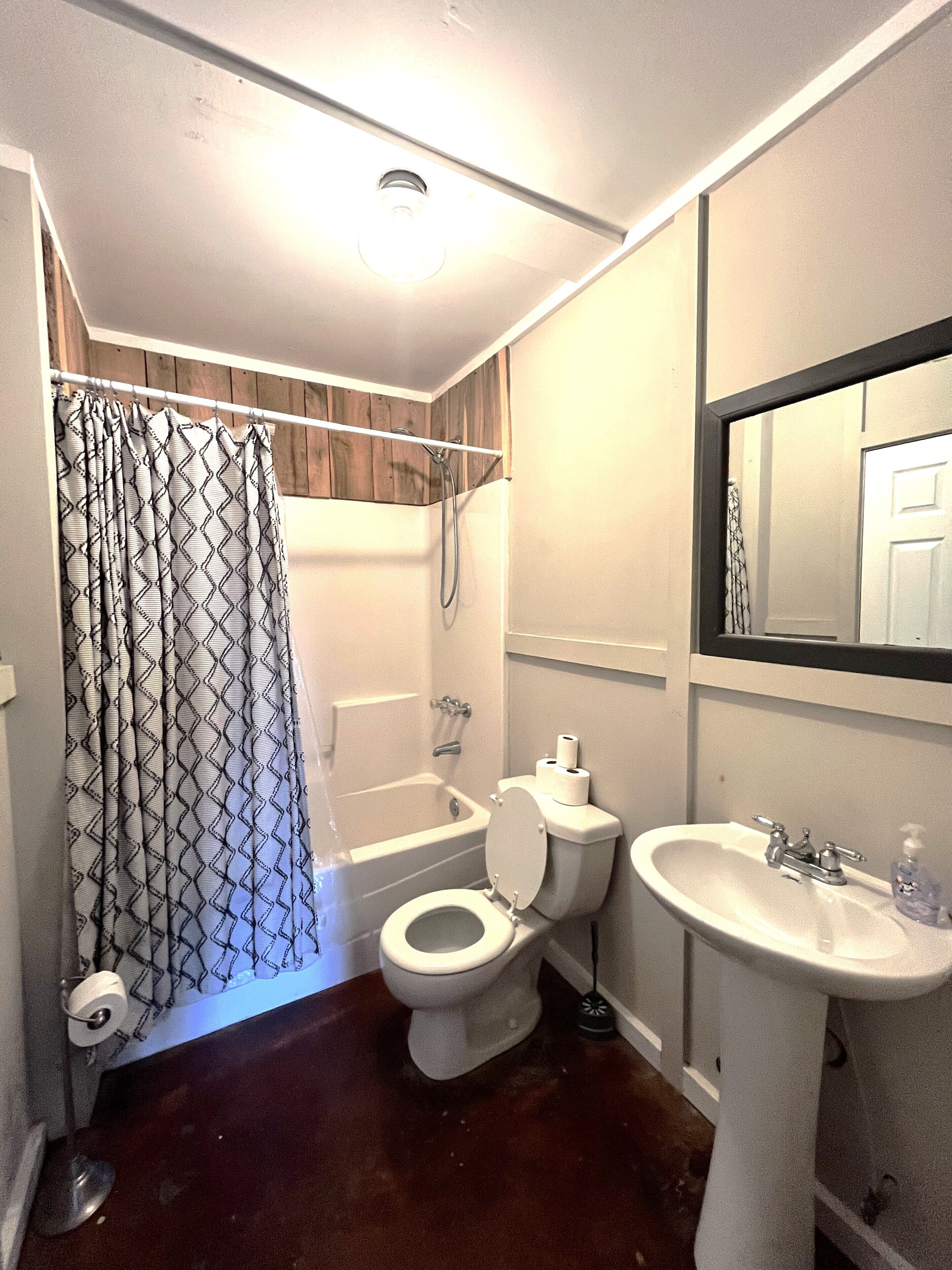 Towels, soap, toilet paper