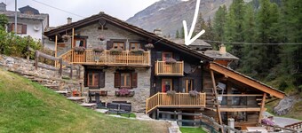 Chalet 'Lo Pailler De Nonno' met bergzicht, gedeelde tuin en Wi-Fi
