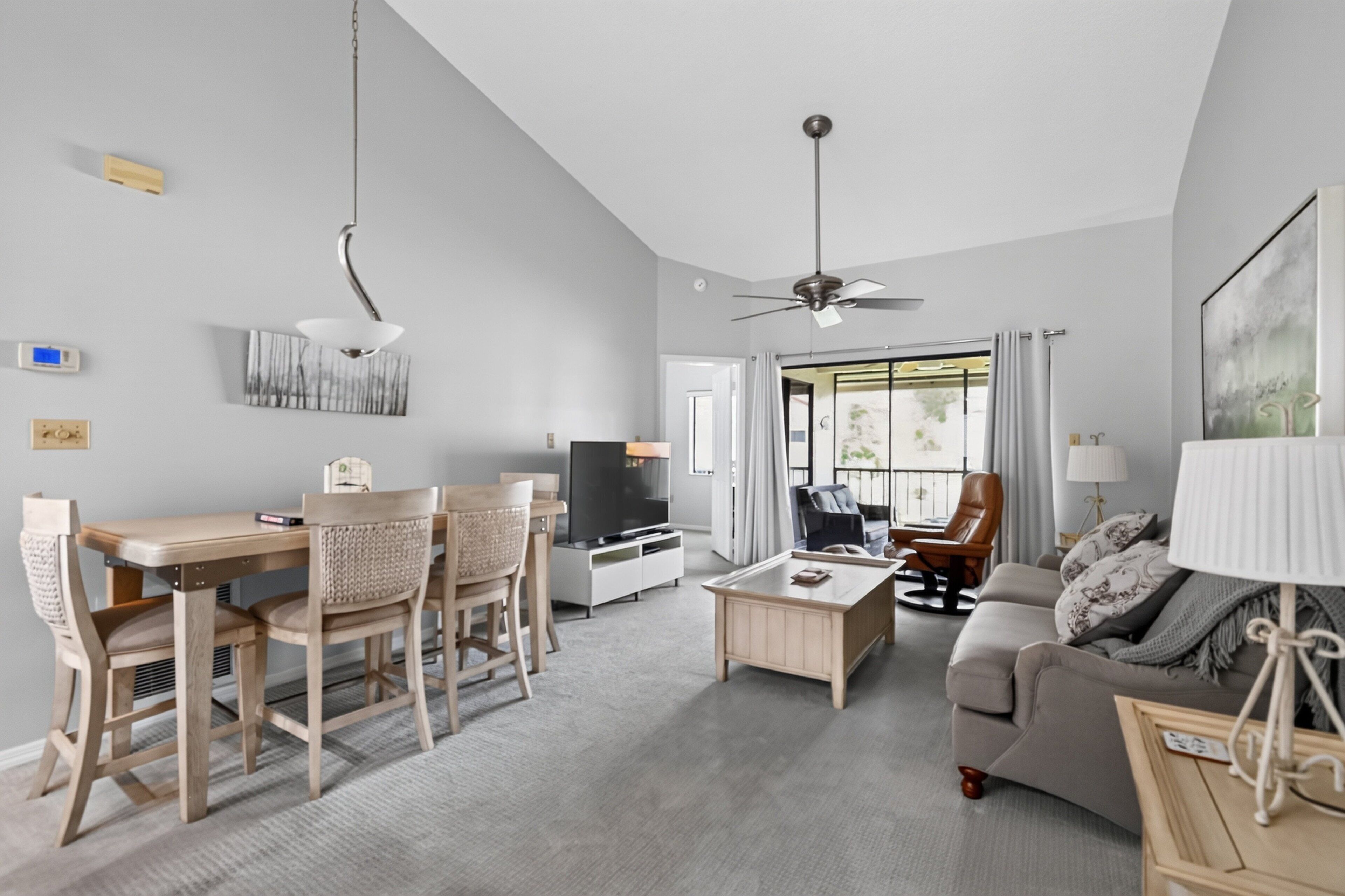 New! Golf Views  Couples Basecamp  Titusville - 타이터스빌