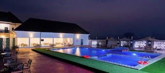 BON Hotel De Tranquil