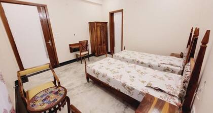 Gupta Vilas - A Boutique Homestay - Twin Room 2