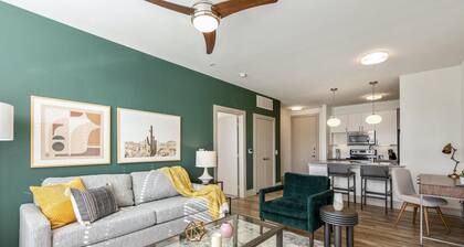 Landing Amazing 3BD in Patterson Place