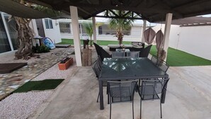Unclassified image, 4 of 21, button - URBAN OASIS GARDEN ARUBA
Lovely studio with AC in Oranjestad (Oranjestad)