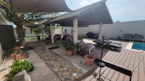 Unclassified image, 2 of 21, button - URBAN OASIS GARDEN ARUBA
Lovely studio with AC in Oranjestad (Oranjestad)
