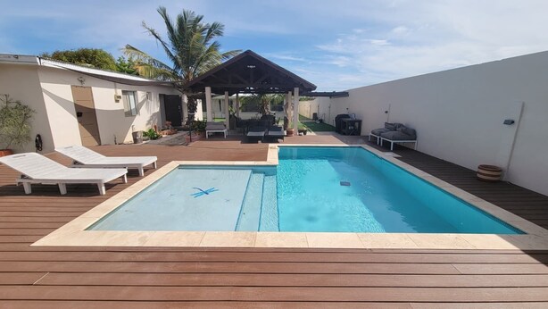Unclassified image, 1 of 21, button - URBAN OASIS GARDEN ARUBA
Lovely studio with AC in Oranjestad (Oranjestad)