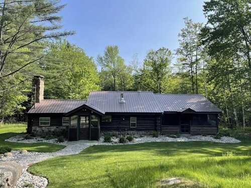 3BR Adirondacks | WoodStove | Firepit