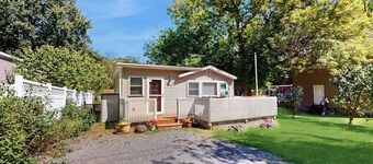 3BR Finger Lakes | Deck | Washer/Dryer
