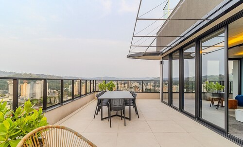 Cozy Studio in Building With Pool Rup1405