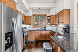 Kitchen: Drip coffee maker, toaster oven, air fryer, crockpot, blender, kettle, cooking utensils, tableware
 - First Light Cabin Breck - Deck & Views (Breckenridge)