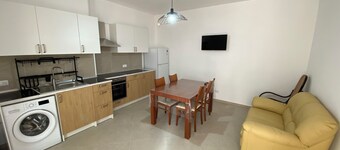 Home of the Champions - "Leonidas of Rhodes" Apartment
