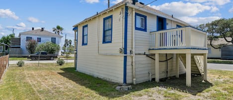 House (1 Bedroom) | Property amenity