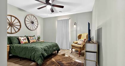 Brand-New 2BR/2BA in the Heart of Pittsburg