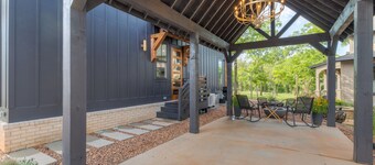 The Alpine at Selah - 3 Bedroom, 2 Bathroom Luxury Cottage