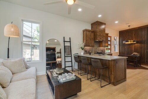 The Alpine at Selah - 3 Bedroom, 2 Bathroom Luxury Cottage