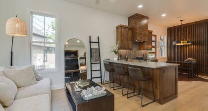The Alpine at Selah - 3 Bedroom, 2 Bathroom Luxury Cottage