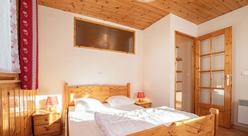 Chalet "Les Pervenches": Mountain View, Private Terrace & Wi-Fi