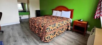 Camelot Inn Motel