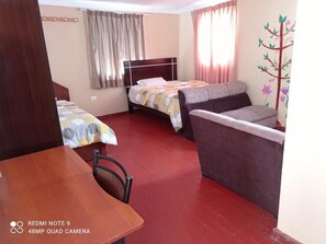 Classic Twin Room | Desk, free WiFi - Nature Home Cusco (Cusco)