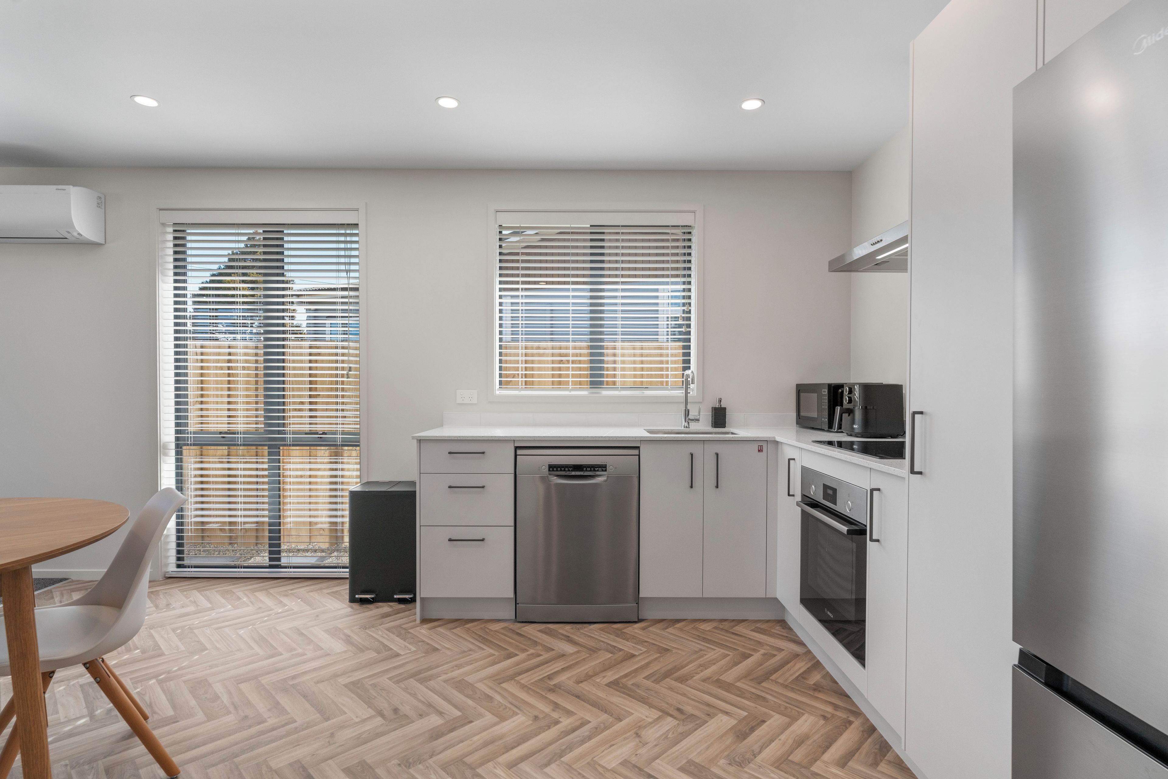 Fridge, microwave, oven, dishwasher