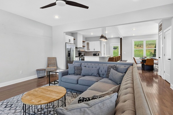 House (4 Bedrooms) | Interior