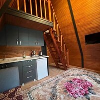 Family İki Ayrı Yataklı Oda, Balkon, Bahçe Manzaralı | Oturma alanı
