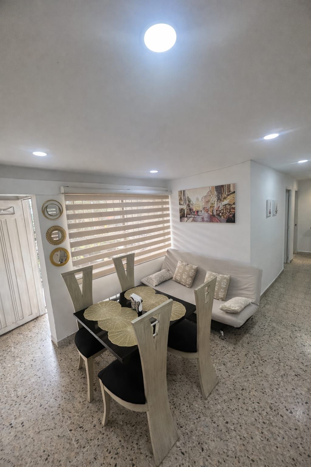 Appartement, 3 chambres | Salle à manger