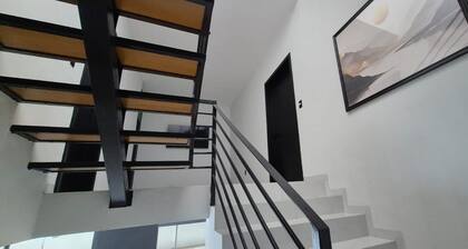 Modern Home Serene 3-bedroom house with AC in charming Villa de Alvarez Colima