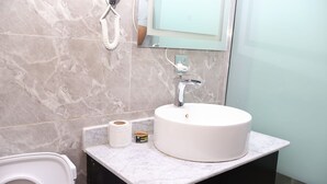Ảnh chưa phân loại, 3 trong số 21 ảnh, nút