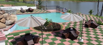 Motherland Imperial Hotel