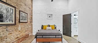 In the heart of downtown Mobile, All of Mobile's highlights within a short walk