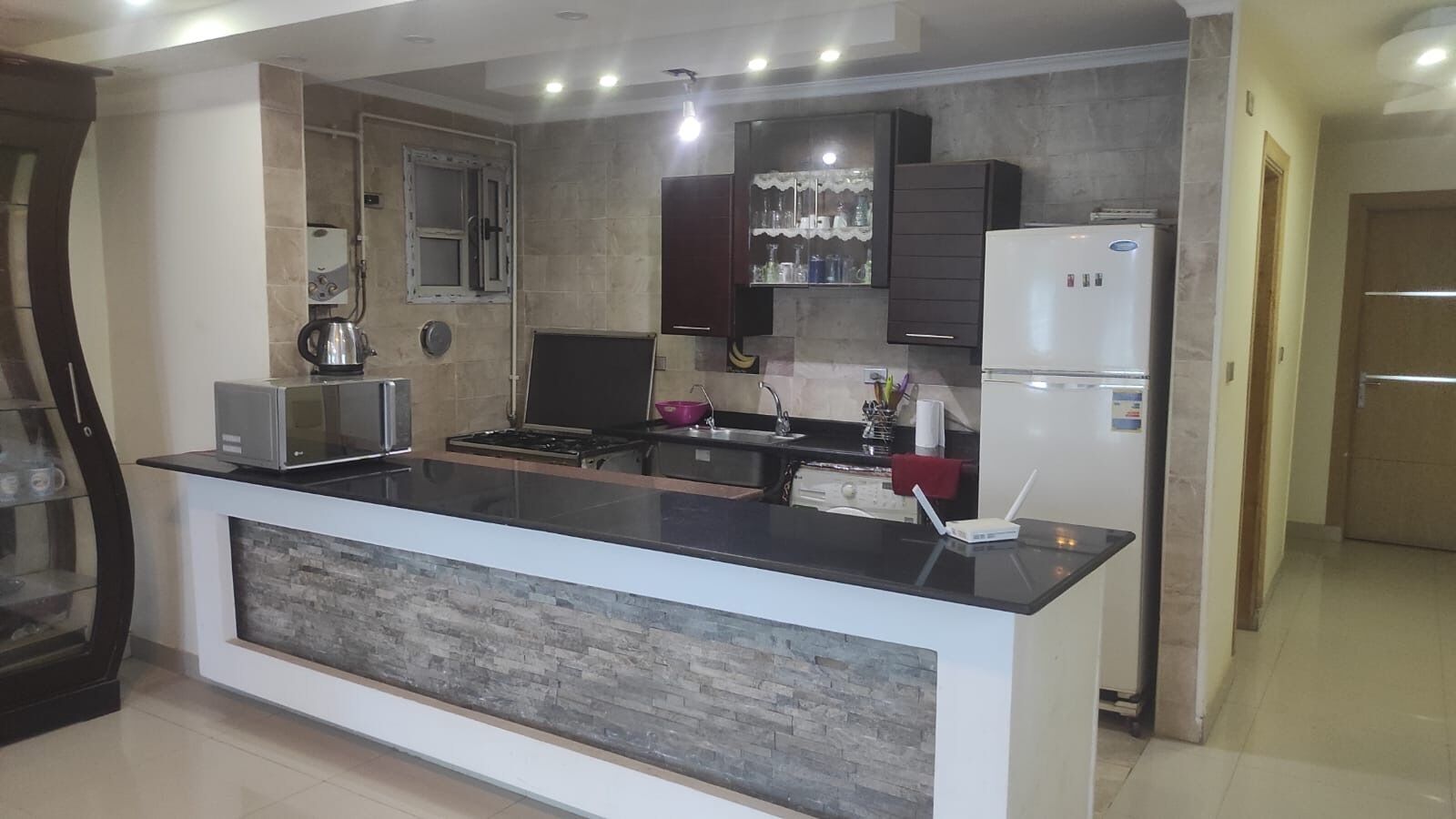 Familienapartment, 2 Schlafzimmer, Balkon, Stadtblick | Eigene Küche
