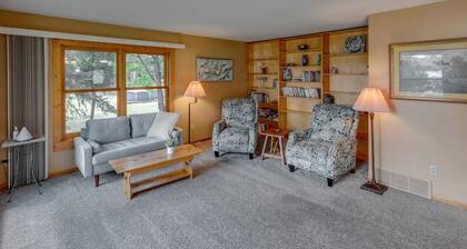 Blue Flag Shores Private Home