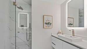 Unclassified image, 5 of 8, button - Breathtaking, rare 3-bedroom condo at Luxury Amrit Ocean Resort on Singer Island (Singer Islad)