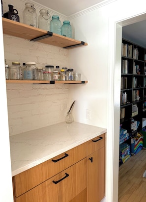 Storage area - Sun-Filled Brick Townhouse Near Downtown Bath (Bath)