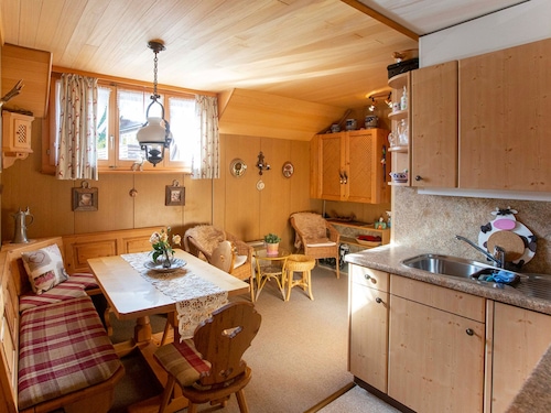 Chalet Ruedi (CharmingStay). 3.5-Zimmerwohnung by Interhome