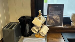 Kaffee und/oder Kaffeemaschine