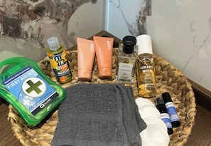 Shower, towels