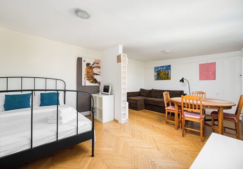 Ogród Saski Homely Apartment