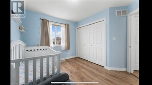 Unclassified image, 3 of 6, button - Billabong home (Guelph)