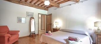 Lovely home in Caprese Michelangelo