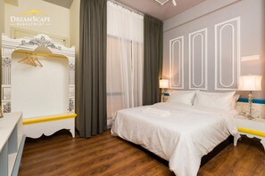 Ảnh chưa phân loại, 3 trong số 70 ảnh, nút