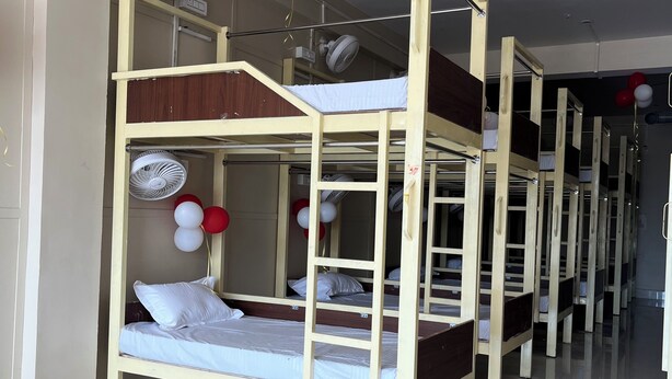 Deluxe Shared Dormitory, City View - ShreeJi Dormitory (MATHURA)