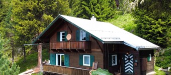 Cozy cabin in the Zettersfeld ski area