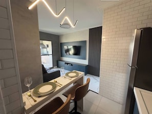 Unclassified image, 5 of 5, button - 10% Off  Pôr do sol  GRU Airport 4km  2 Dorms (Guarulhos)