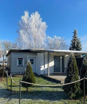Untagged - Bungalow at the Zeulenroda Sea (Zeulenroda-Triebes)